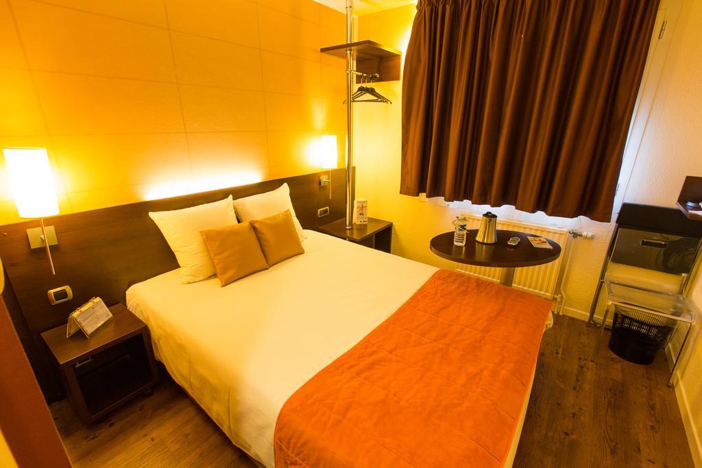 Hotel Inn Design Sedan Kültér fotó